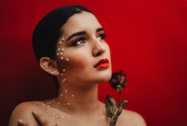 felipe-bustillo-qL7AkIt9yZQ-unsplash Podklad do cery tlustej