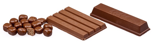 Co lepsze KitKat czy Whiskas? Co lepsze KitKat czy Whiskas?