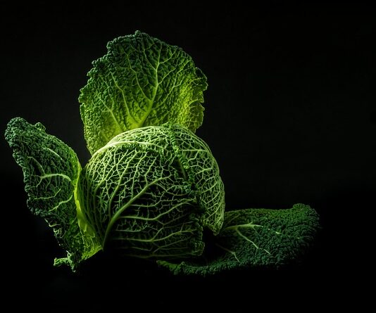 Co dodać do kapusty zasmażanej?